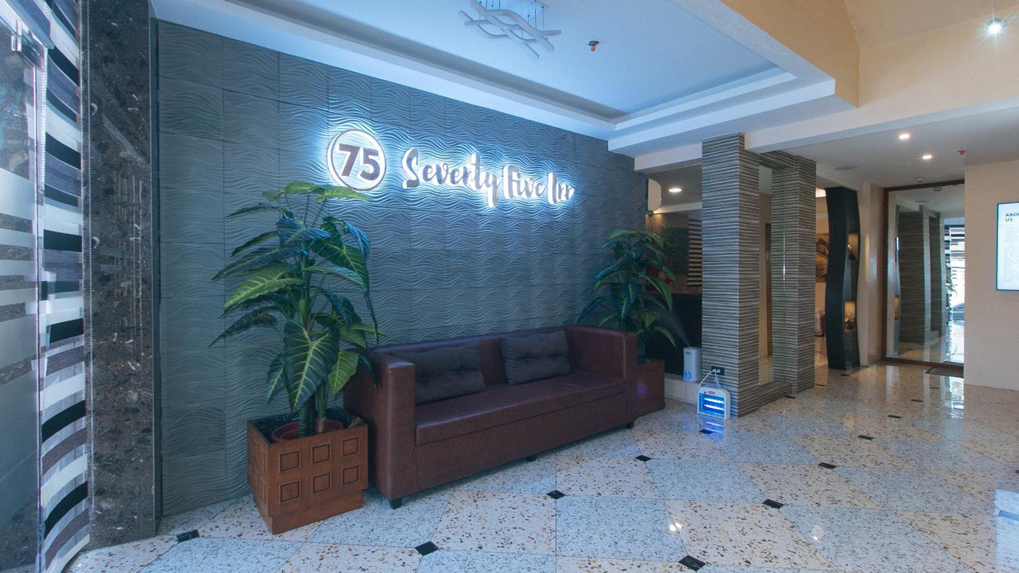 Reddoorz Plus At Seventy Five Inn Near Manila Airport Paranaque City Dış mekan fotoğraf