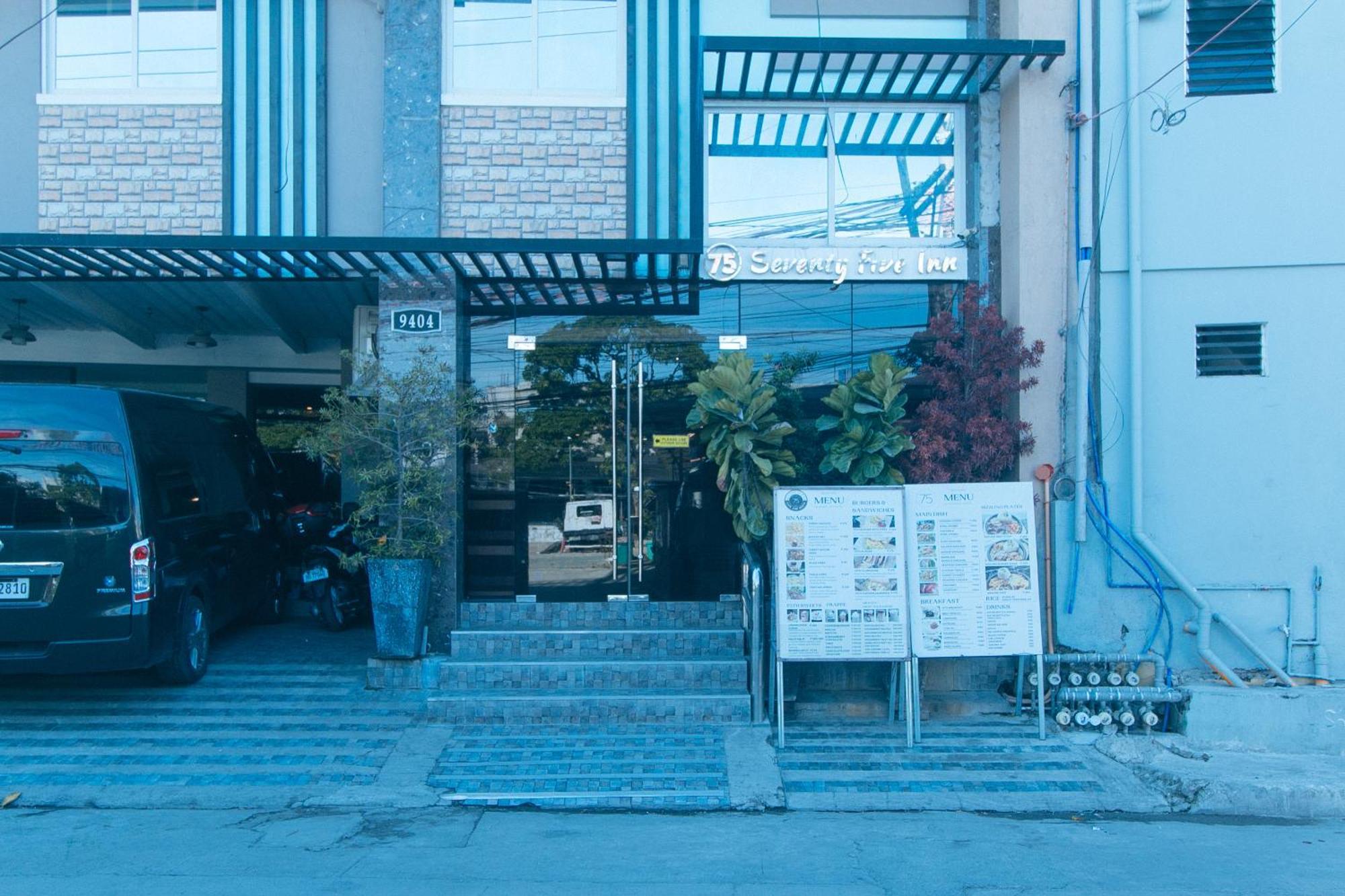Reddoorz Plus At Seventy Five Inn Near Manila Airport Paranaque City Dış mekan fotoğraf