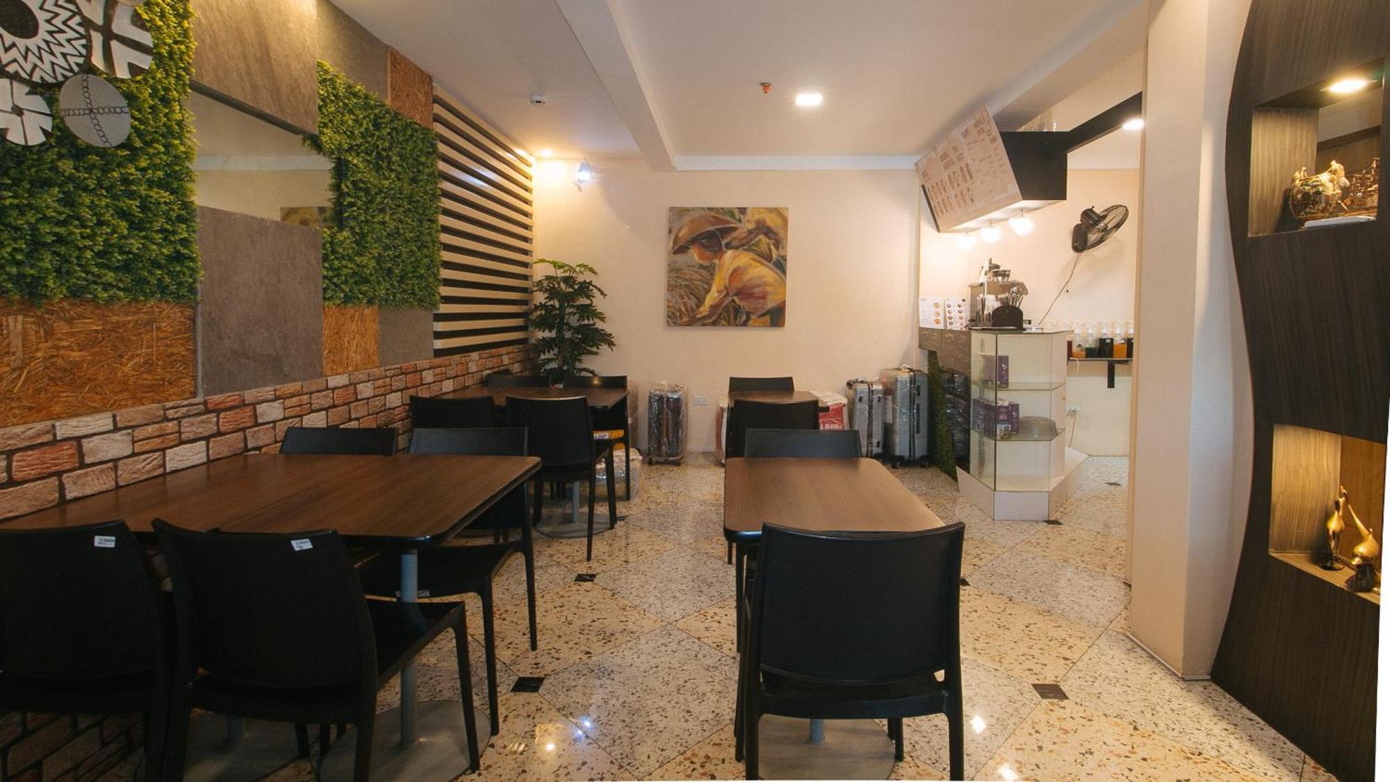 Reddoorz Plus At Seventy Five Inn Near Manila Airport Paranaque City Dış mekan fotoğraf