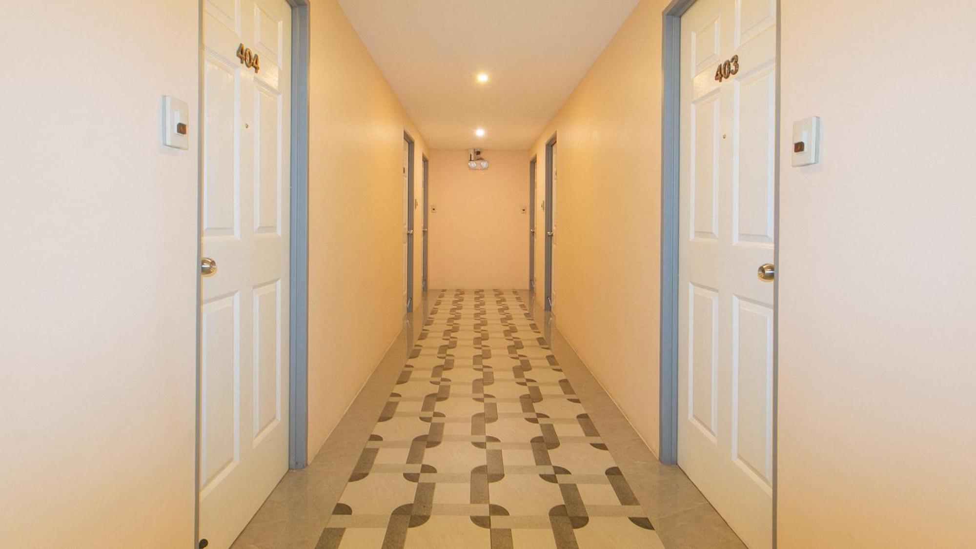 Reddoorz Plus At Seventy Five Inn Near Manila Airport Paranaque City Dış mekan fotoğraf
