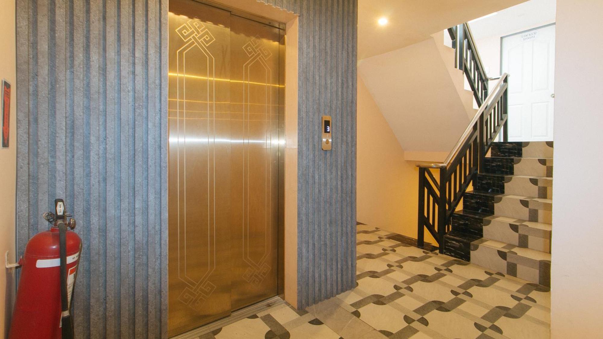 Reddoorz Plus At Seventy Five Inn Near Manila Airport Paranaque City Dış mekan fotoğraf