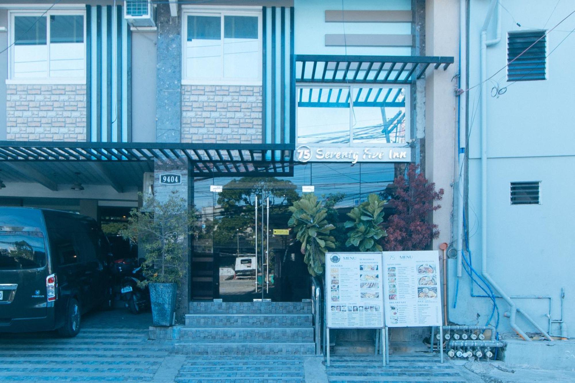 Reddoorz Plus At Seventy Five Inn Near Manila Airport Paranaque City Dış mekan fotoğraf