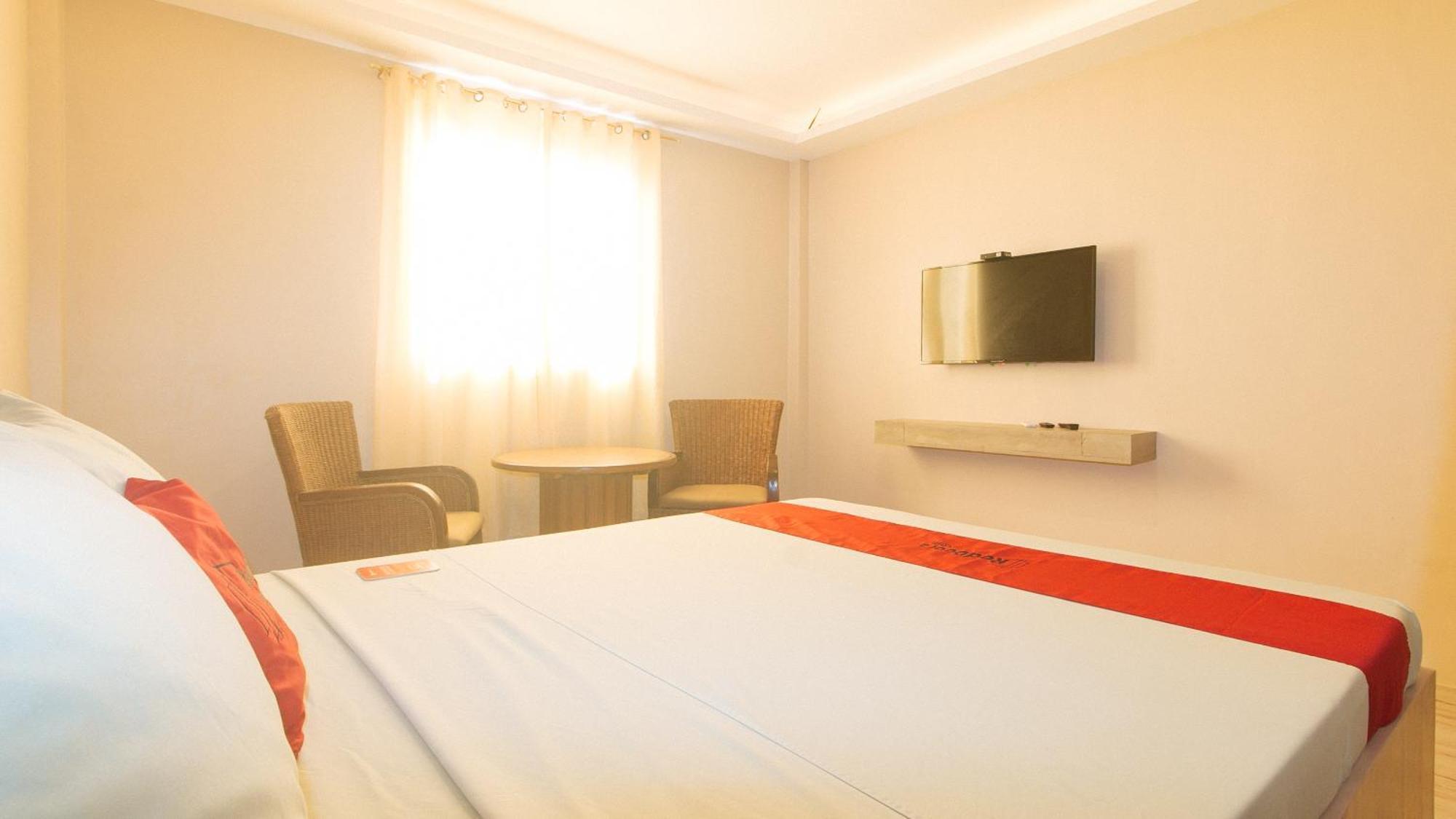 Reddoorz Plus At Seventy Five Inn Near Manila Airport Paranaque City Dış mekan fotoğraf