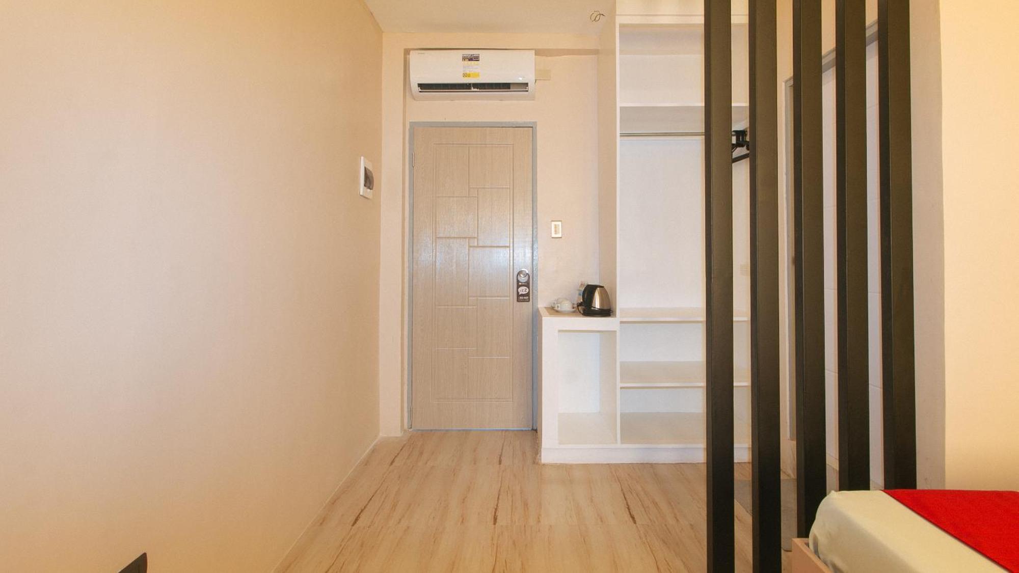 Reddoorz Plus At Seventy Five Inn Near Manila Airport Paranaque City Dış mekan fotoğraf